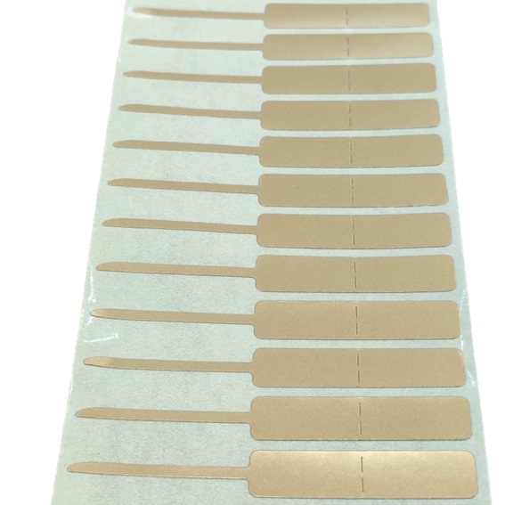 ETIQUETAS DOURADAS - 6,50X0,80CM